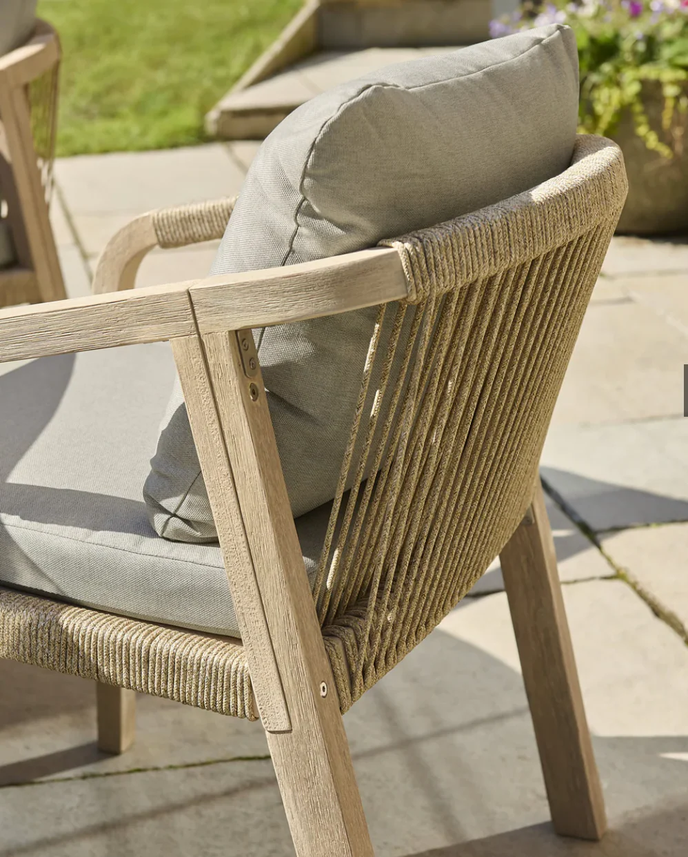 CORA 4 Seater Dining Set - Image 4